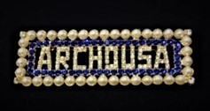 ARCHOUSA Crystal and Pearl Rectangular Pin