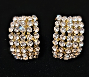 CLASSIC LOOK SILVER OR GOLD PLATING CLEAR CRYSTAL EARRINGS- Clip Earrings
