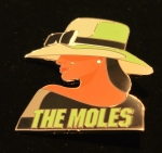NEW CHIC MOLES LADY lapel pin
