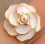  ELEGANT LINKS WHITE CAMELLIA ROSE EARRINGS-.75 inches