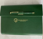 The GIRL FRIENDS,INC. Green EXECUTIVE Leather Loose-Leaf Binder Notebook With Pen The GIRL FRIENDS,INC. Green EXECUTIVE Leather Loose-Leaf Binder Notebook With Pen